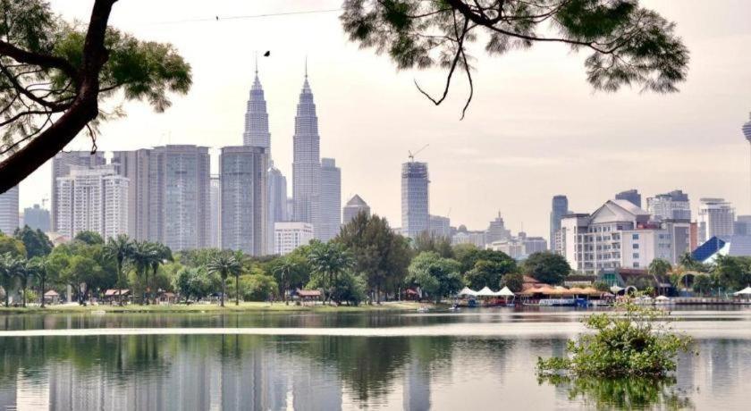 Apple Kuala Lumpur